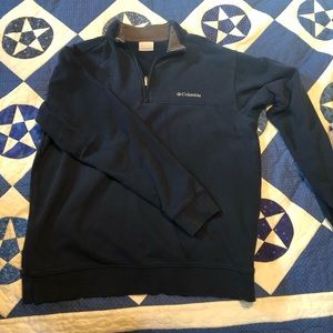 Columbia Qtr Zip Sweater - Sz. M